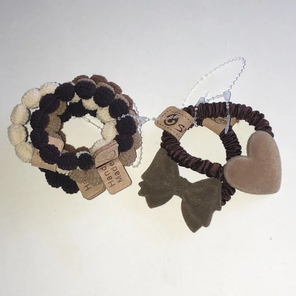 Neutral Pom-Pom and Heart Velvet Hair Tie Set - Brown & Cream